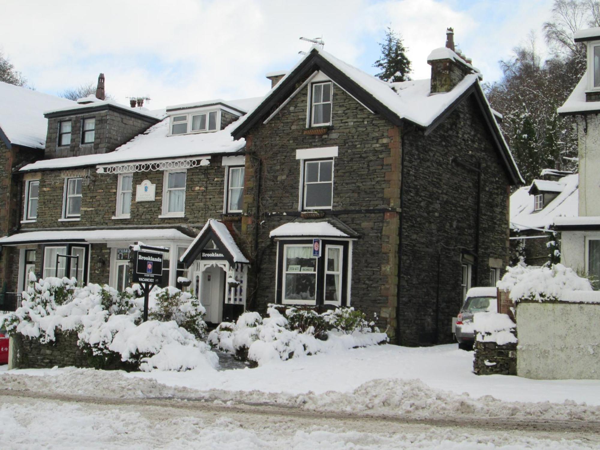 Brooklands Guest House Bowness-on-Windermere Bagian luar foto